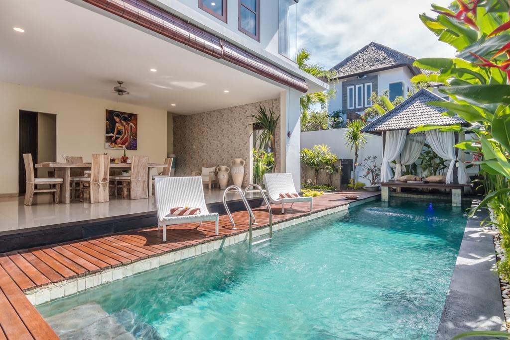 The Kamojang Jimbaran Villa Kuta  Ngoại thất bức ảnh